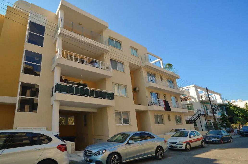 Apartament Huge Penthouse With Private Pool Pafos Zewnętrze zdjęcie
